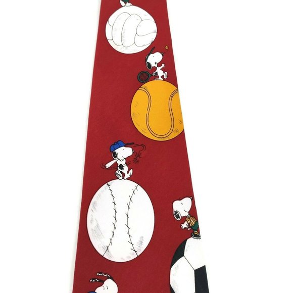 Peanuts‎ Red Snoopy Most Valuable Player Sports Tie - Picture 3 of 9